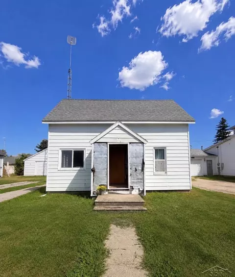 175 John, Kinde, MI 48445