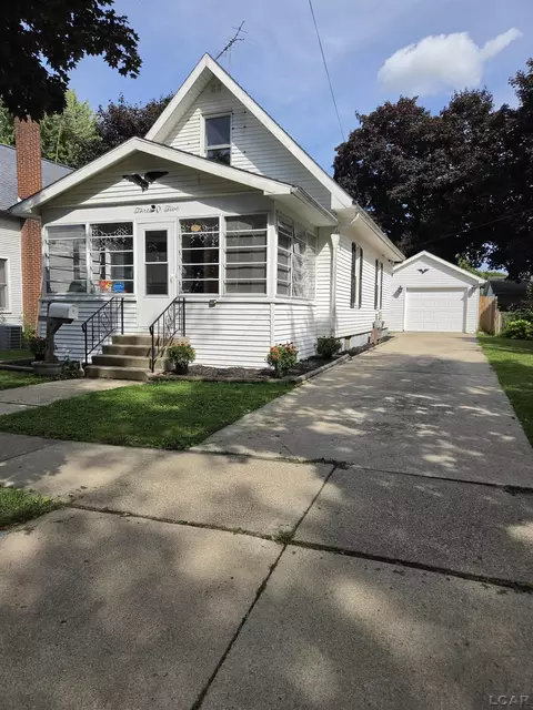 305 Giles, Blissfield, MI 49228