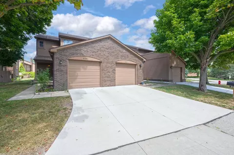 8224 Clay Ct #11, Sterling Heights, MI 48313