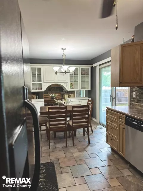 Kitchen - 5133 Merit, Flint, MI 48506 photo 3 of 6