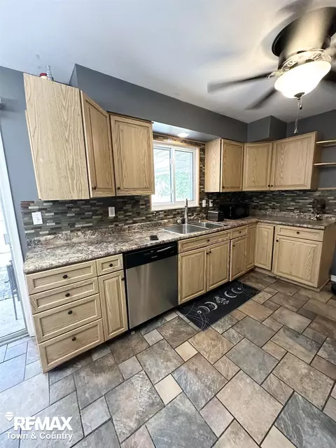 Kitchen - 5133 Merit, Flint, MI 48506 photo 6 of 6