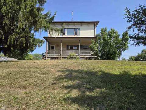 8260 N Brockway, Yale, MI 48097