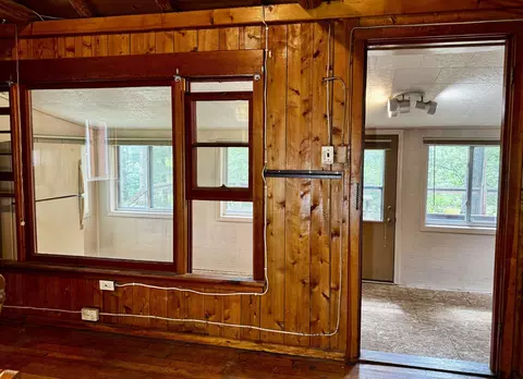 Entry Way - 9625 Doe, Harrison, MI 48625 photo 2 of 2
