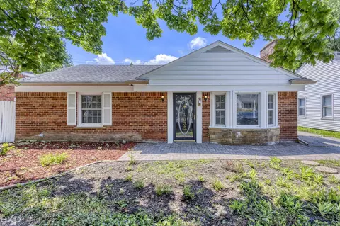 4335 W 14 Mile, Royal Oak, MI 48073