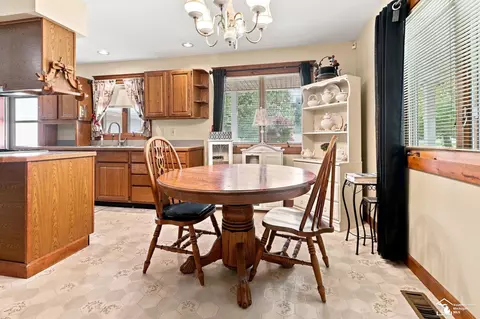 Dining - 2242 Carleton W, Carleton, MI 48117 photo 1 of 2