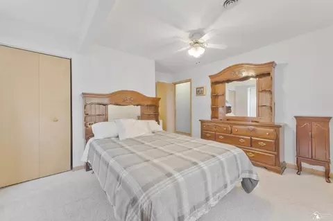 Bedroom - 431 Bentley, Monroe, MI 48162 photo 4 of 8