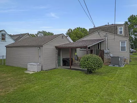 Exterior - 431 Bentley, Monroe, MI 48162 photo 9 of 10