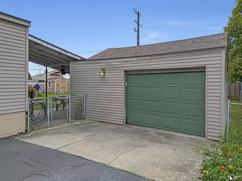 Other - 431 Bentley, Monroe, MI 48162 photo 11 of 11