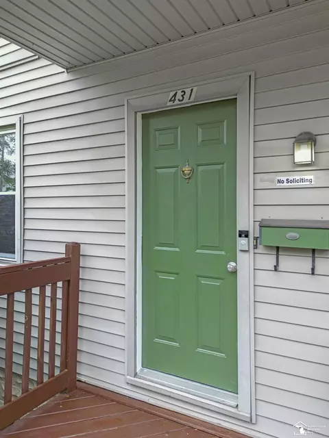 Exterior - 431 Bentley, Monroe, MI 48162 photo 5 of 10