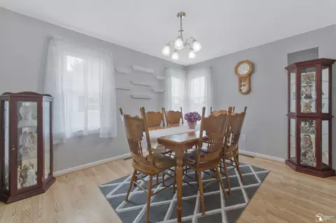 Dining - 431 Bentley, Monroe, MI 48162 photo 1 of 3