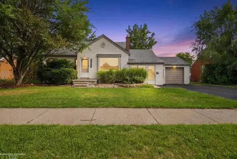 20585 Anita, Harper Woods, MI 48225