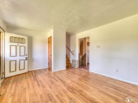 Entry Way - 12347 S Custer, Dundee, MI 48131 photo 1 of 2