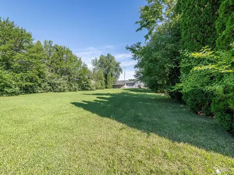 Exterior - 12347 S Custer, Dundee, MI 48131 photo 7 of 11
