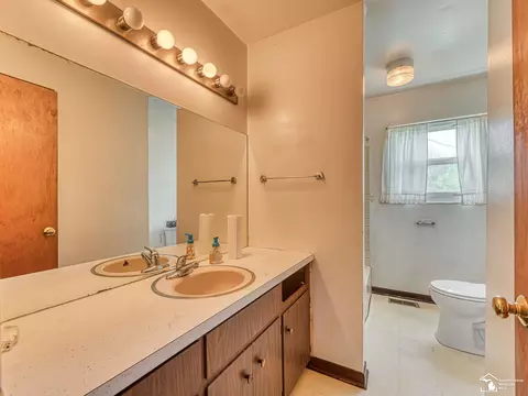 Bath - 12347 S Custer, Dundee, MI 48131 photo 1 of 2