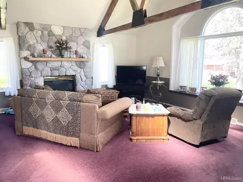 Living - 4344 E Mapleridge 37th, Rock, MI 49880 photo 1 of 3