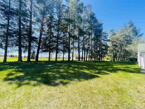 Exterior - 4344 E Mapleridge 37th, Rock, MI 49880 photo 3 of 10