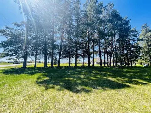 Exterior - 4344 E Mapleridge 37th, Rock, MI 49880 photo 2 of 10