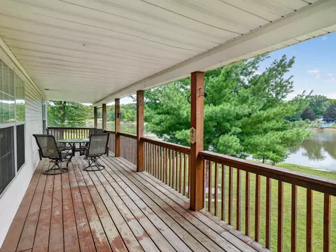 Exterior - 533 White, Gladwin, MI 48624 photo 5 of 21
