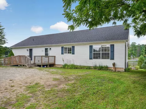 Exterior - 533 White, Gladwin, MI 48624 photo 15 of 21