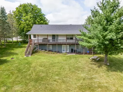 Exterior - 533 White, Gladwin, MI 48624 photo 10 of 21