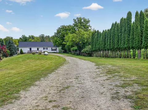 Exterior - 533 White, Gladwin, MI 48624 photo 18 of 21