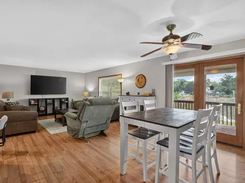 Dining - 533 White, Gladwin, MI 48624 photo 1 of 2