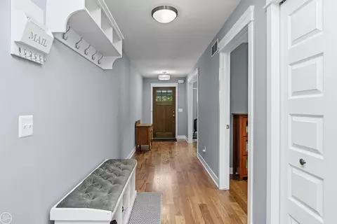 Entry Way - 64110 Campground, Washington, MI 48095 photo 3 of 5