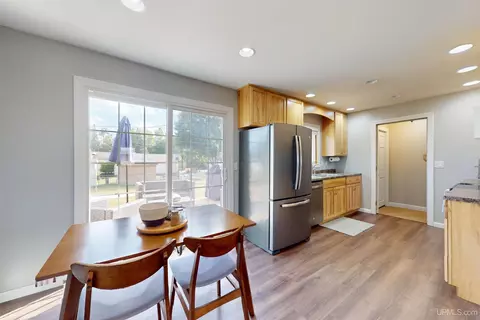 Dining - 1735 Rosewood, Ishpeming, MI 49849 photo 1 of 2