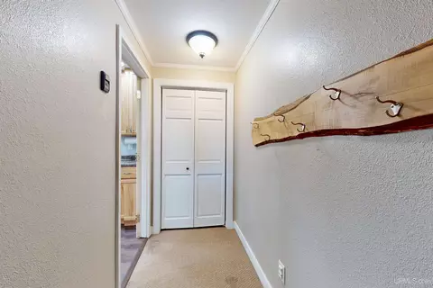 Entry Way - 1735 Rosewood, Ishpeming, MI 49849 photo 2 of 5