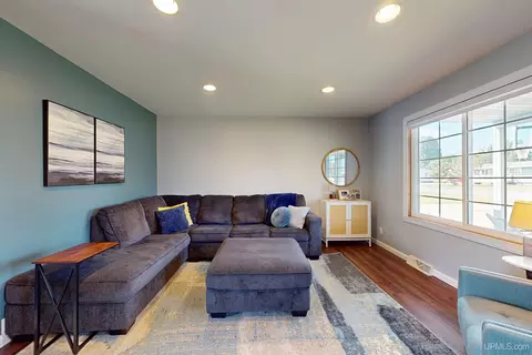 Living - 1735 Rosewood, Ishpeming, MI 49849 photo 3 of 4