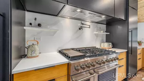Kitchen - 1035 E, Iron Mountain, MI 49801 photo 2 of 5