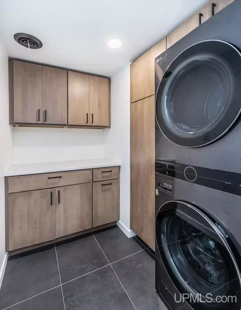 Other - 1035 E, Iron Mountain, MI 49801 photo 7 of 9