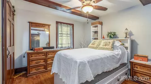 Bedroom - 300 13th, Norway, MI 49870 photo 2 of 2