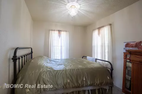 Bedroom - 3977 Busch, Birch Run, MI 48415 photo 2 of 2