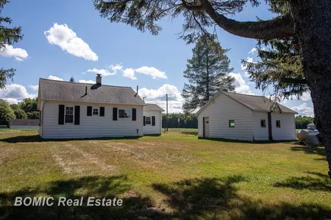 Exterior - 3977 Busch, Birch Run, MI 48415 photo 5 of 5
