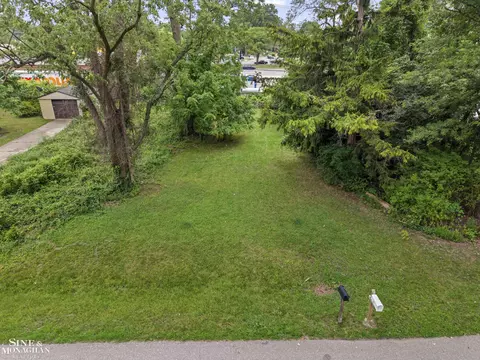20621 Westhaven, Southfield, MI 48075