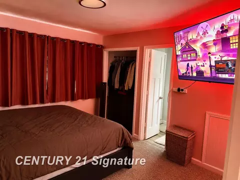 Bedroom - 1814 Marlowe Dr, Flint, MI 48504 photo 3 of 4