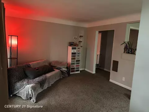 Living - 1814 Marlowe Dr, Flint, MI 48504 photo 1 of 2