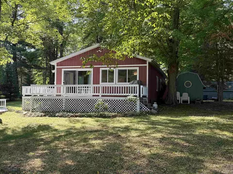 1473 Hillis, Alger, MI 48610