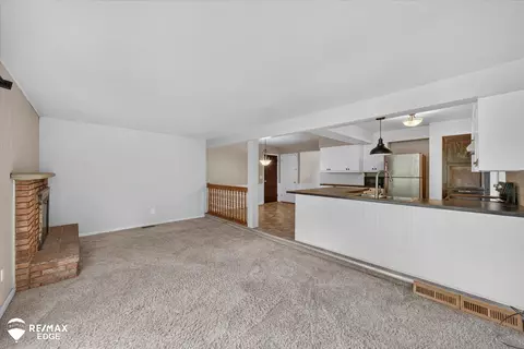 Living - 310 Delzingro, Davison, MI 48423 photo 2 of 3