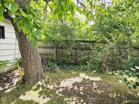 Exterior - 1028 Stephenson, Escanaba, MI 49829 photo 6 of 10