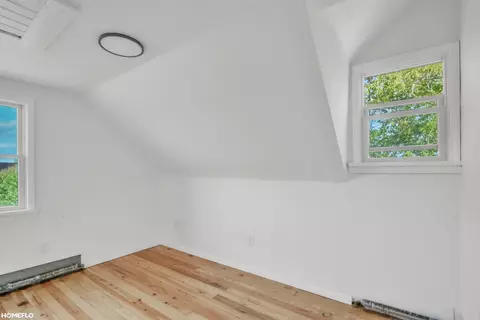Bedroom - 3818 E Hammell Bch, Au Gres, MI 48703 photo 6 of 6