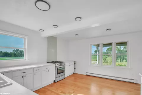 Kitchen - 3818 E Hammell Bch, Au Gres, MI 48703 photo 3 of 3