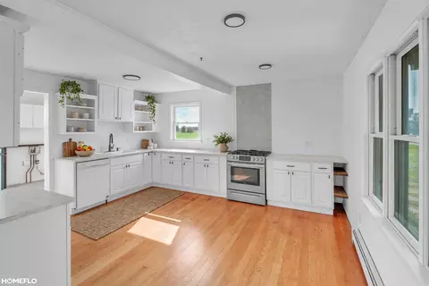 Kitchen - 3818 E Hammell Bch, Au Gres, MI 48703 photo 1 of 3