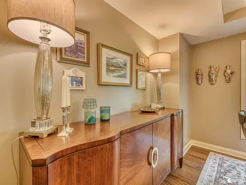 Entry Way - 367 Golfview, Monroe, MI 48162 photo 3 of 8