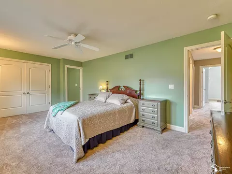 Bedroom - 367 Golfview, Monroe, MI 48162 photo 4 of 9