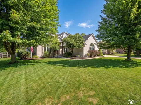 Exterior - 367 Golfview, Monroe, MI 48162 photo 4 of 15