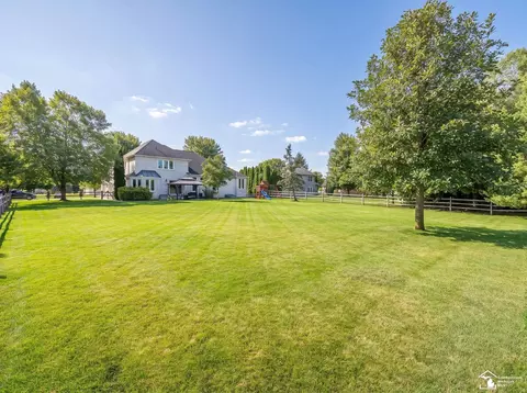 Exterior - 367 Golfview, Monroe, MI 48162 photo 10 of 15