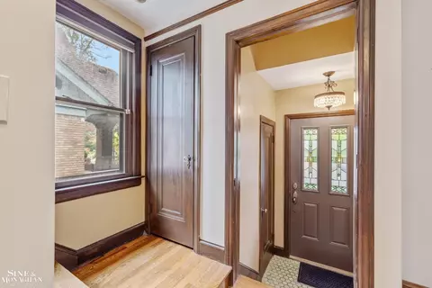 Entry Way - 428 Cloverly, Grosse Pointe Farms, MI 48236 photo 1 of 1