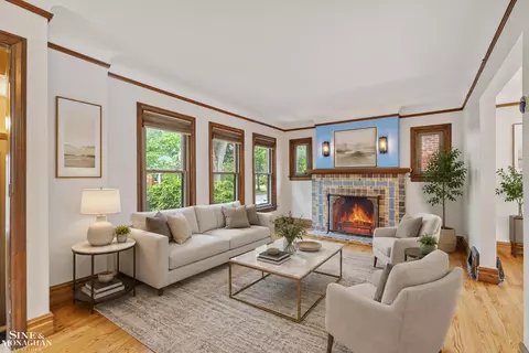Living - 428 Cloverly, Grosse Pointe Farms, MI 48236 photo 1 of 3